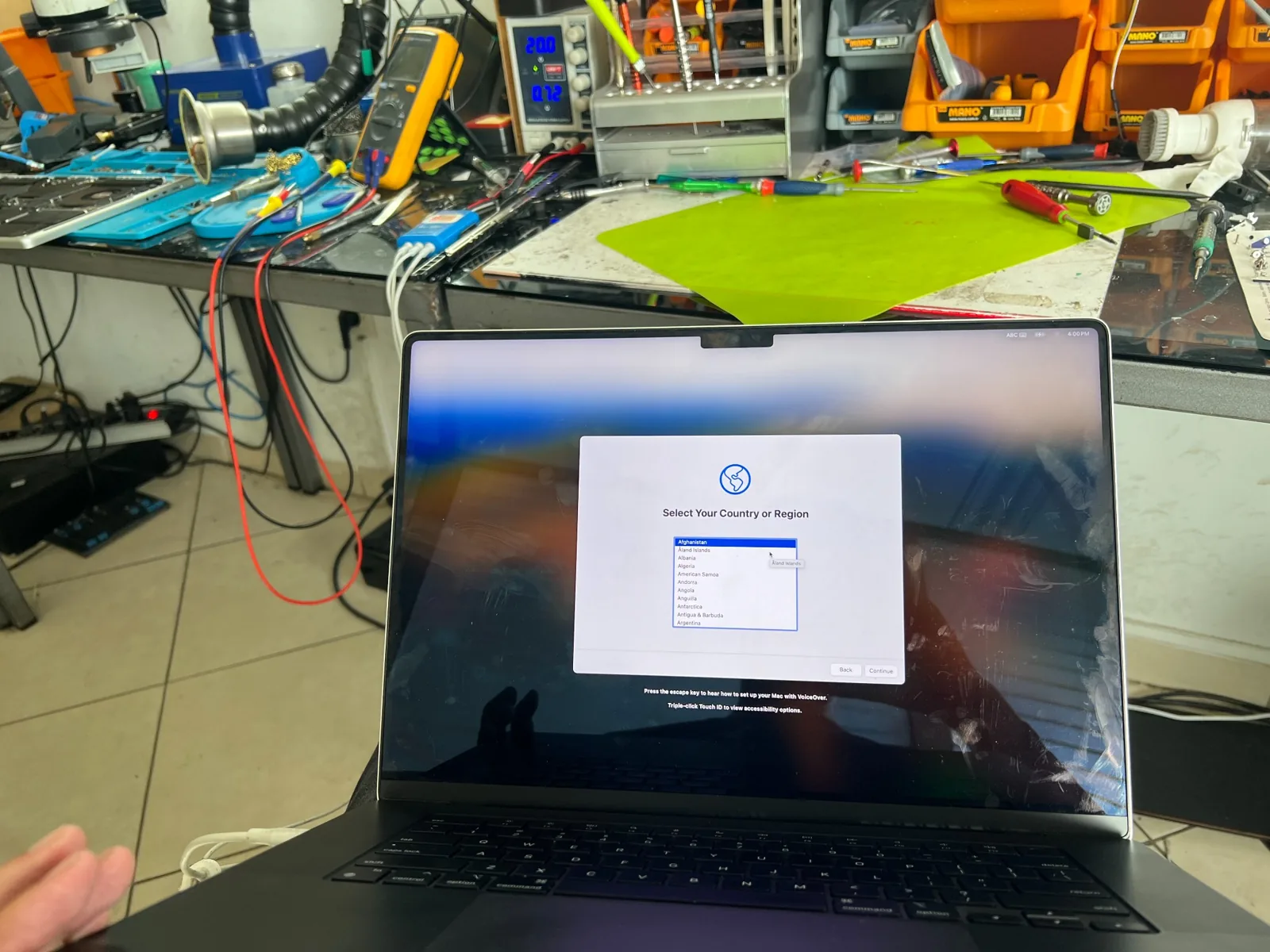 Mac setup and recovery screen