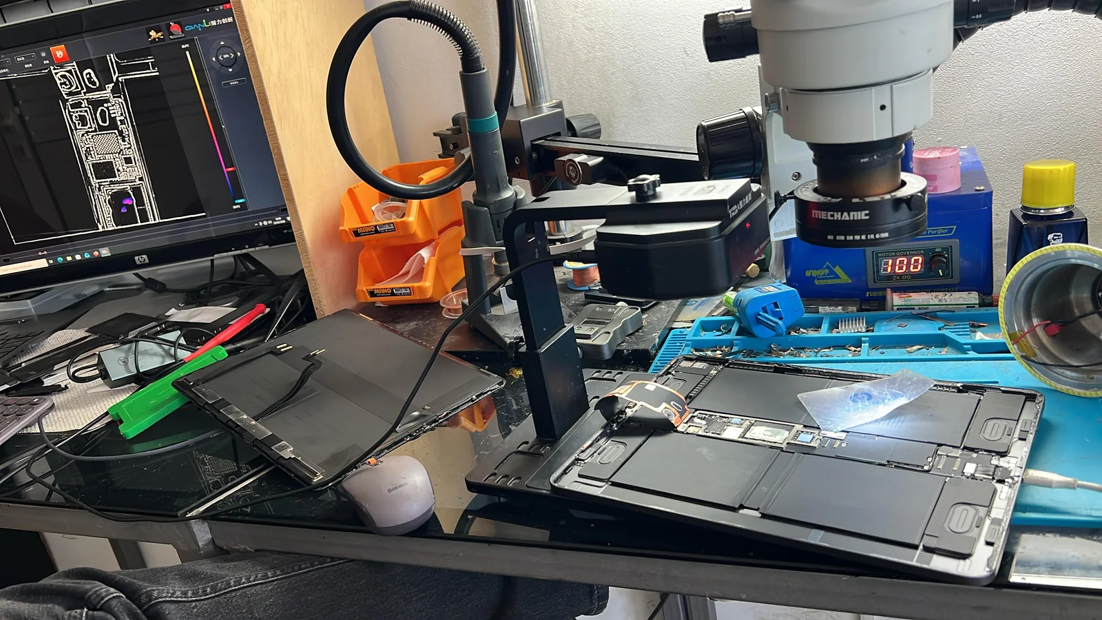 iMad Tech Apple diagnostic workshop in Marrakech